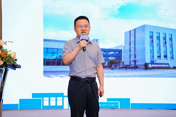 碳陶制動材料產業發展論壇在長沙成功舉辦 (1).jpg