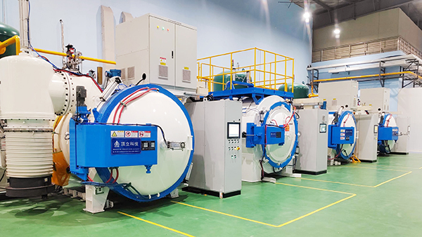 真空熱處理生產線.jpg